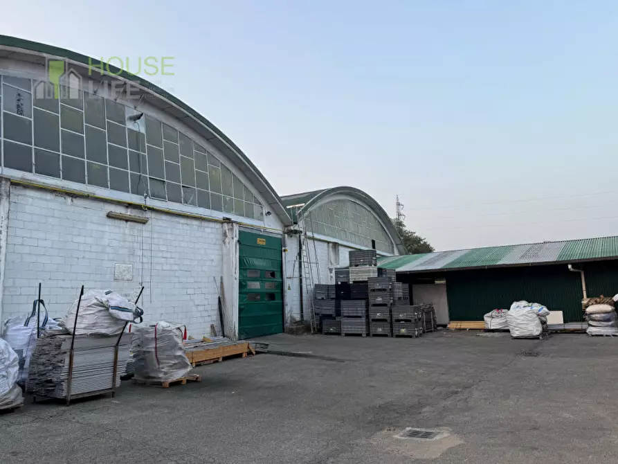Immagine 11 di Capannone industriale in vendita  in Via Giacomo Matteotti a Varese
