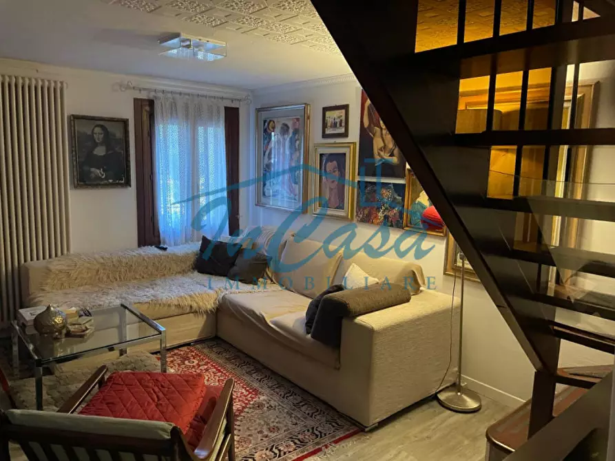 Immagine 2 di Casa bifamiliare in vendita  in Via Valsugana a Castelfranco Veneto