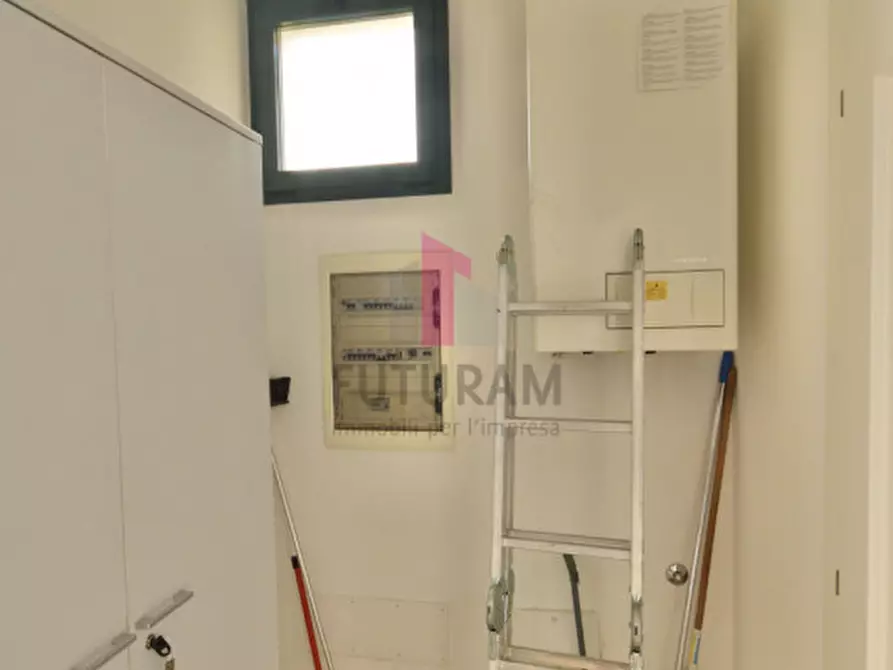 Immagine 16 di Ufficio in affitto  a Grisignano Di Zocco