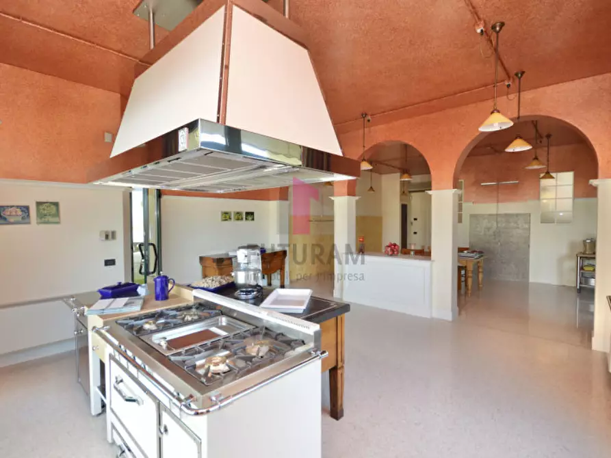 Immagine 6 di Negozio in affitto  a Grisignano Di Zocco