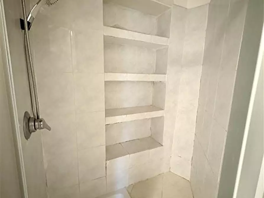 Immagine 11 di Appartamento in affitto  in Via Aretina a Montevarchi