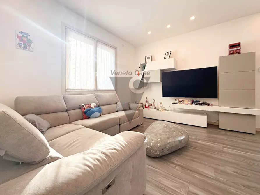 Immagine 10 di Casa indipendente in vendita  a Spinea