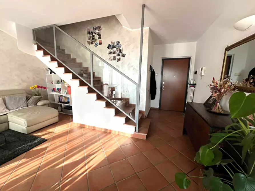 Immagine 6 di Appartamento in vendita  in Via Luigi Cadorna a Buccinasco