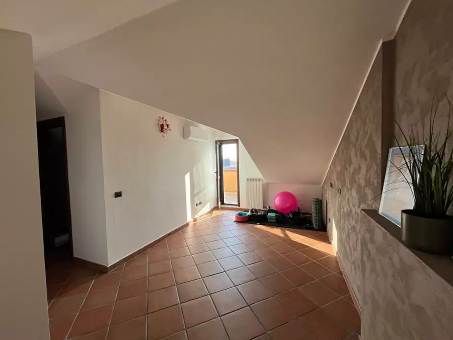 Immagine 18 di Appartamento in vendita  in Via Luigi Cadorna a Buccinasco