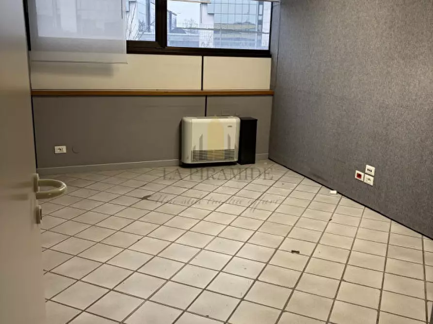 Immagine 3 di Ufficio in vendita  in UFFICIO - PADOVA STANGA RIF. 2287 a Padova