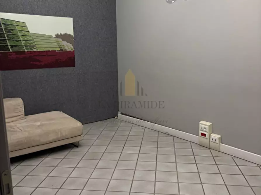 Immagine 11 di Ufficio in vendita  in UFFICIO - PADOVA STANGA RIF. 2287 a Padova
