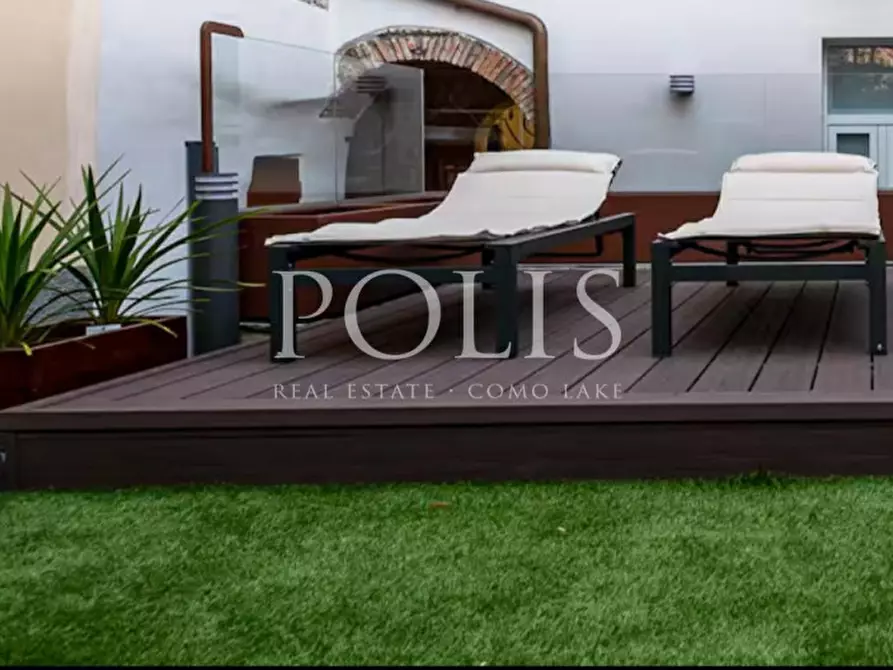 Immagine 5 di Appartamento in vendita  a Como