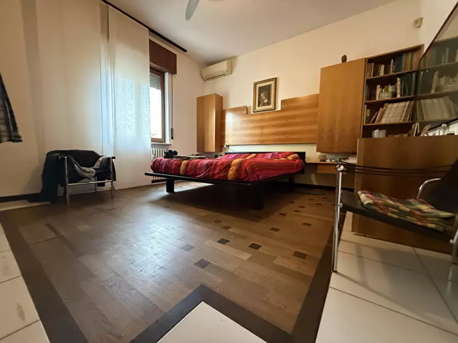 Immagine 19 di Appartamento in vendita  in Via Velino 35 a Verona