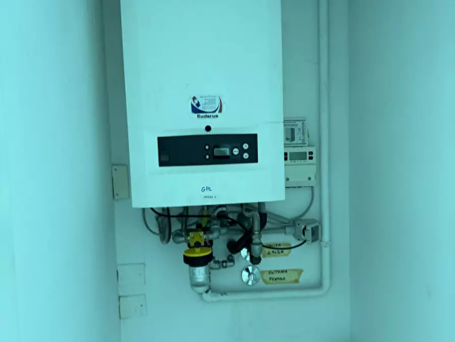 Immagine 7 di Ufficio in vendita  in SARMEOLA | UFFICIO IN VENDITA RIF. 428 a Rubano