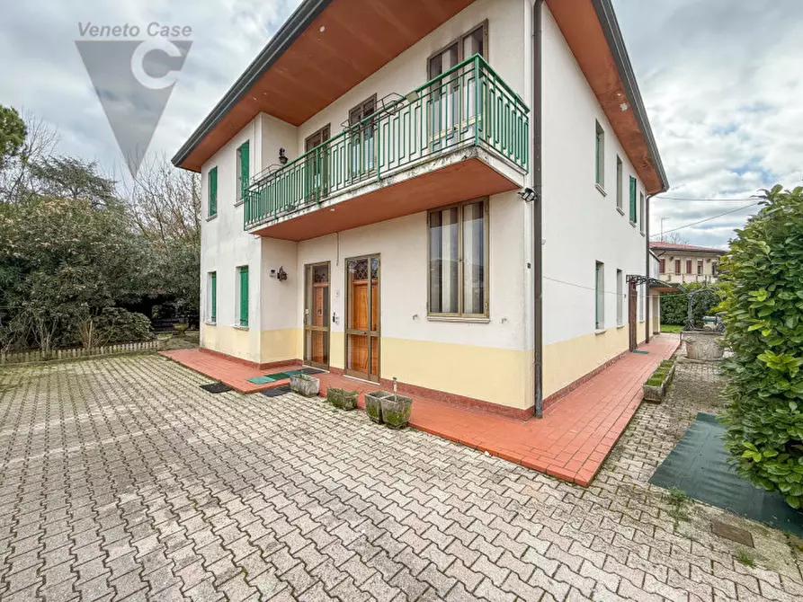 Immagine 2 di Casa indipendente in vendita  a Vigonza