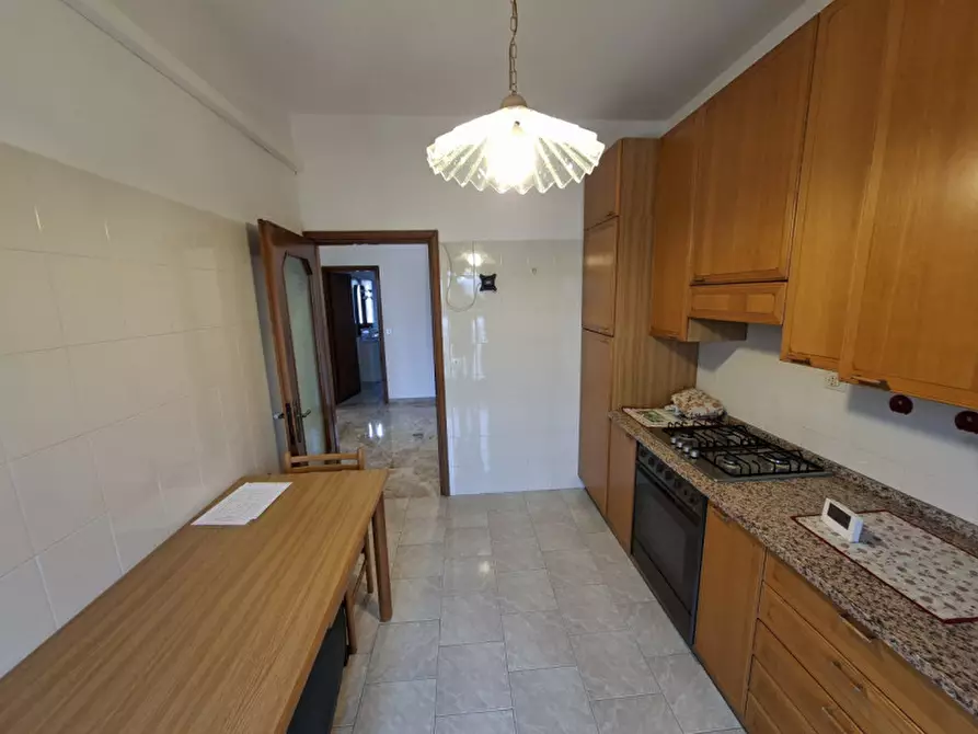Immagine 6 di Appartamento in vendita  in Via Giacomo Leopardi a Mira