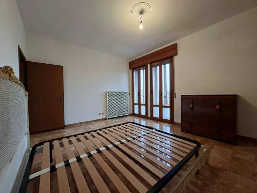 Immagine 14 di Appartamento in vendita  in Via Giacomo Leopardi a Mira