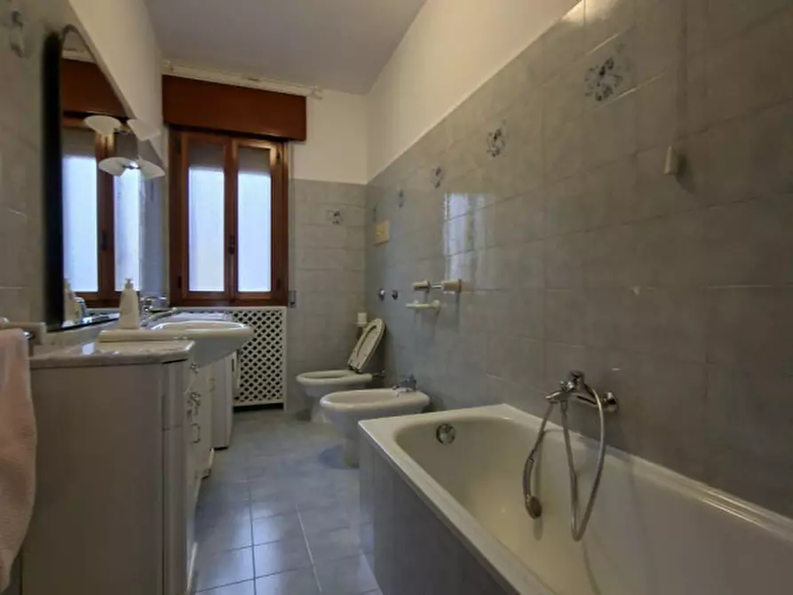Immagine 20 di Appartamento in vendita  in Via Giacomo Leopardi a Mira