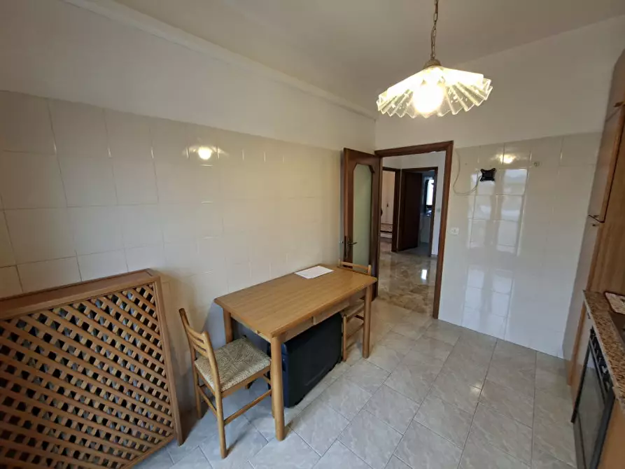 Immagine 26 di Appartamento in vendita  in Via Giacomo Leopardi a Mira
