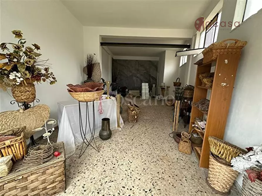 Immagine 1 di Magazzino in affitto  in Piazza Francesco Durante 29 a Palermo