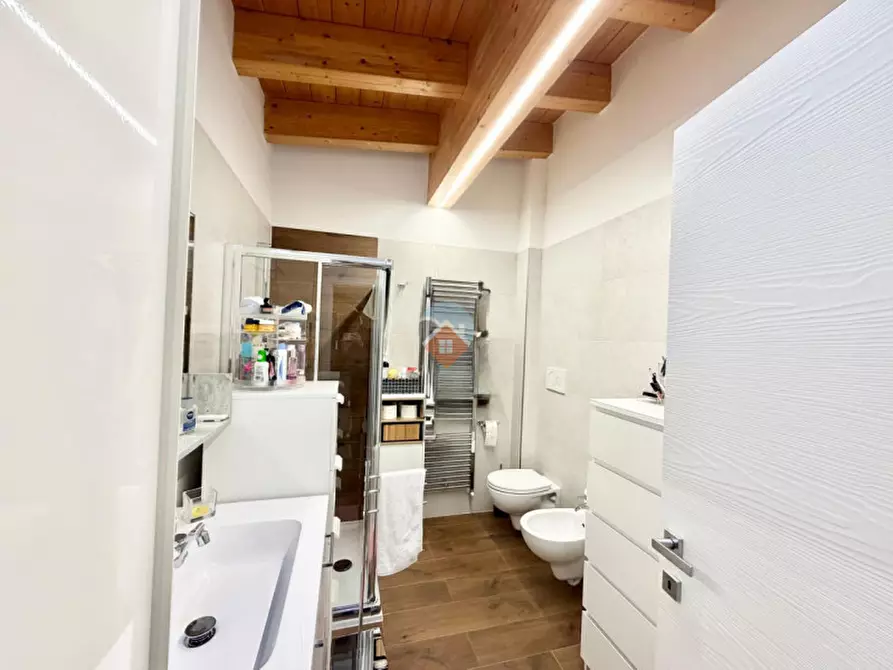 Immagine 15 di Appartamento in vendita  in Via di Priana 8/4 a Predaia