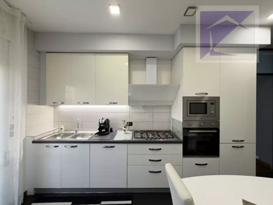 Immagine 2 di Attico in vendita  a Camposampiero