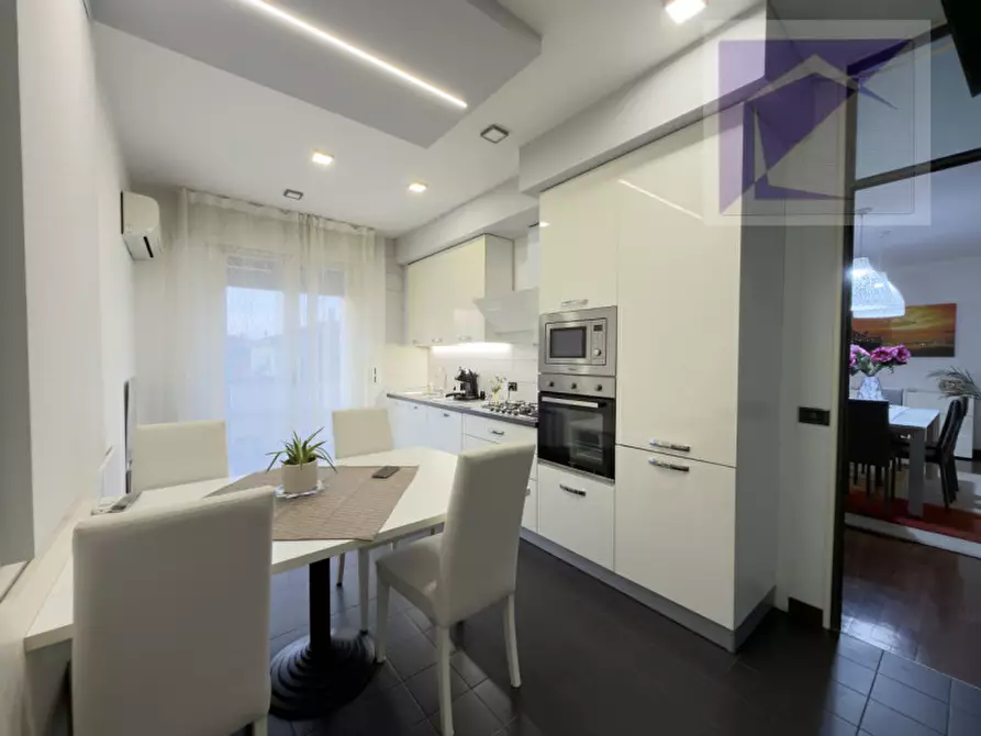 Immagine 4 di Attico in vendita  a Camposampiero