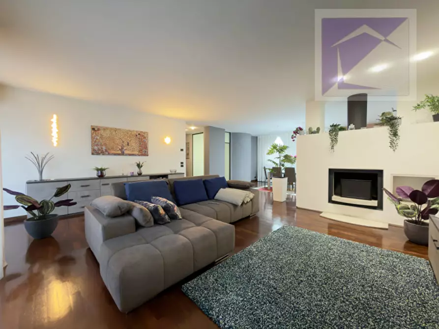 Immagine 9 di Attico in vendita  a Camposampiero