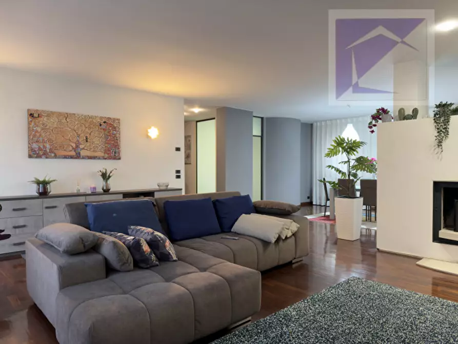 Immagine 11 di Attico in vendita  a Camposampiero