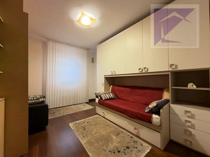 Immagine 25 di Attico in vendita  a Camposampiero