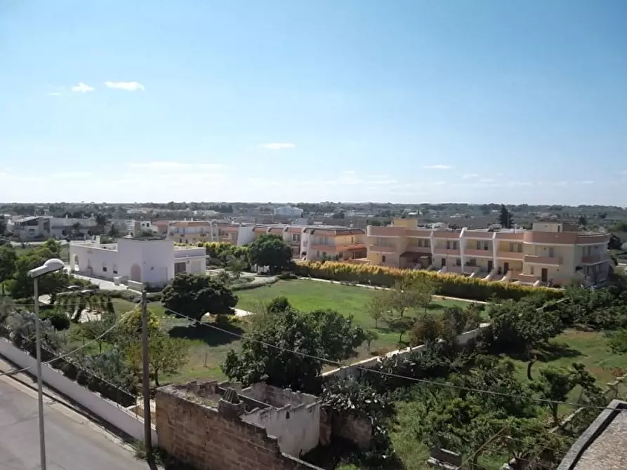 Immagine 16 di Appartamento in vendita  in Viale Italia a Matino