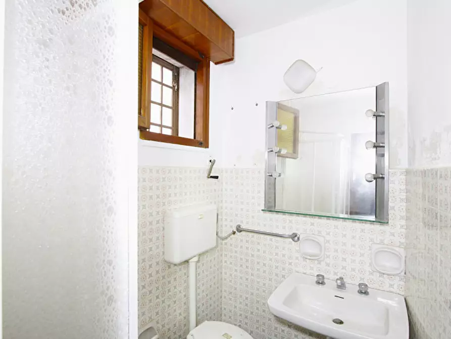 Immagine 22 di Casa indipendente in vendita  in Via Grappa a Tuglie