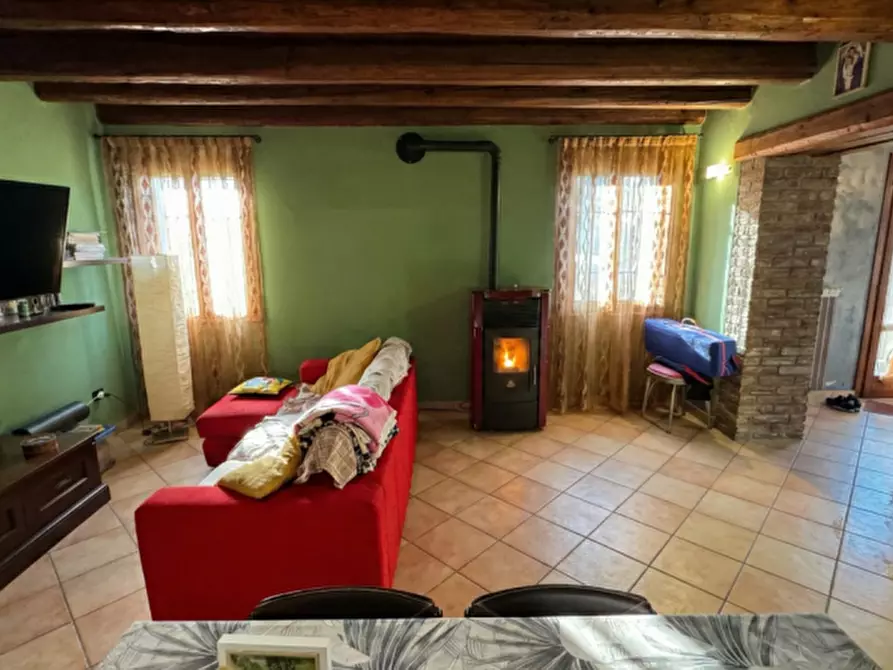 Immagine 6 di Casa bifamiliare in vendita  in Via Malmercato 81 a Merlara