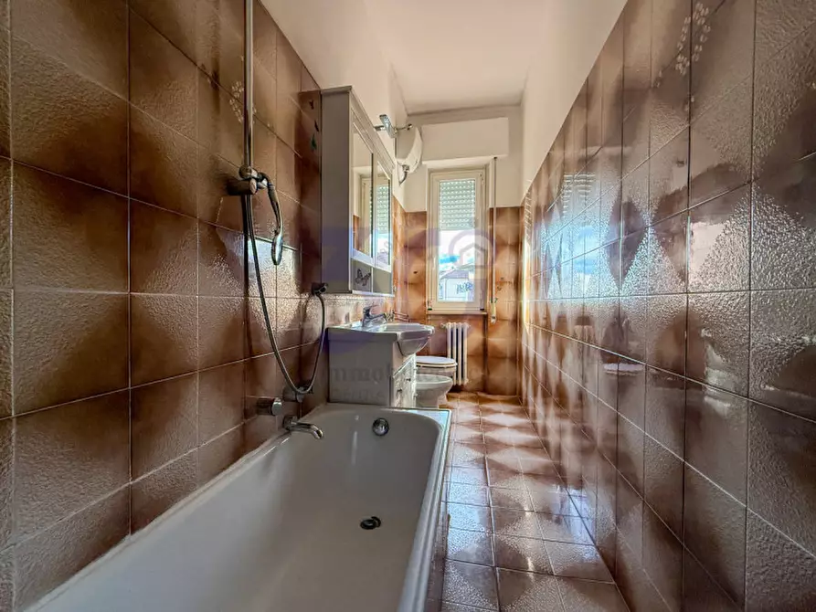 Immagine 8 di Appartamento in vendita  in Viale Santa Margherita a Arezzo