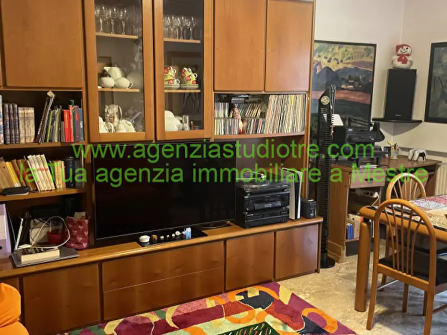 Immagine 26 di Appartamento in vendita  in Via Montessori a Venezia