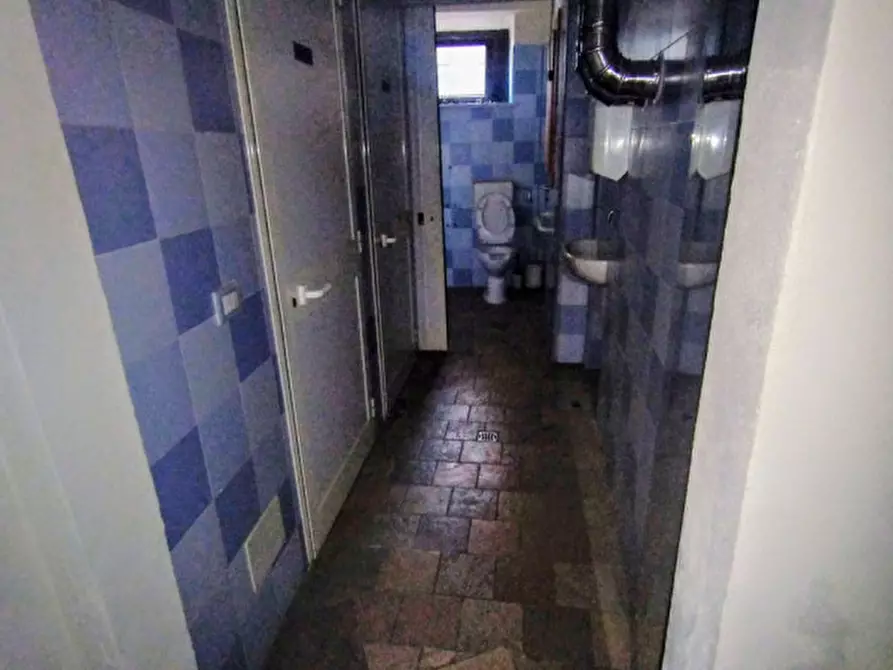 Immagine 8 di Negozio in affitto  in Piazza Italo Pizzi a Fornovo Di Taro