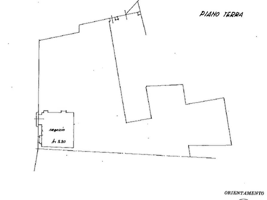 Immagine 23 di Negozio in affitto  in Piazza Italo Pizzi a Fornovo Di Taro
