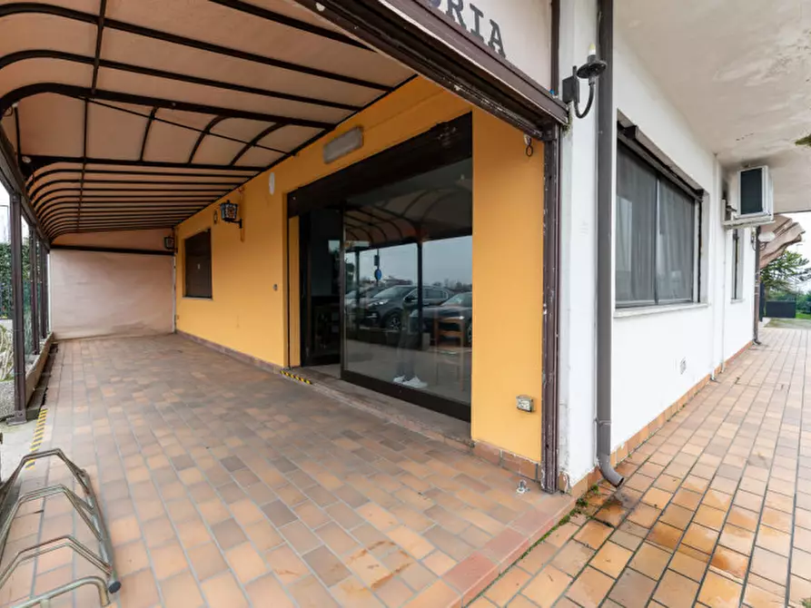 Immagine 3 di Multiproprietà in vendita  in Via Fiumicello a Brugine