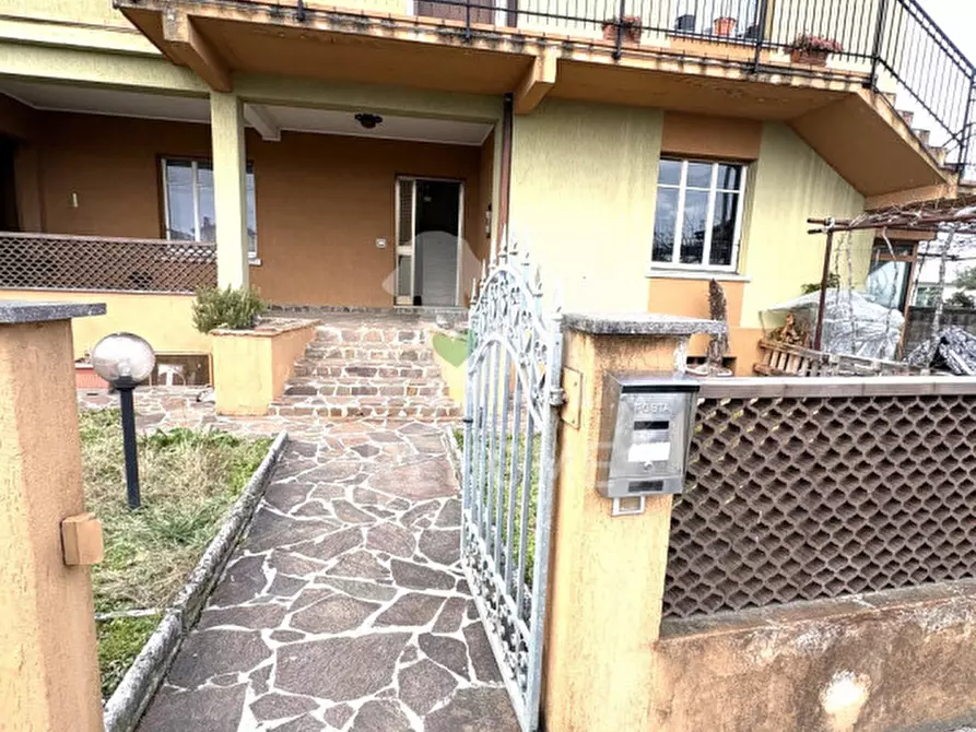 Immagine 1 di Casa bifamiliare in vendita  in Via Santa Barbara, 61 a Campoformido