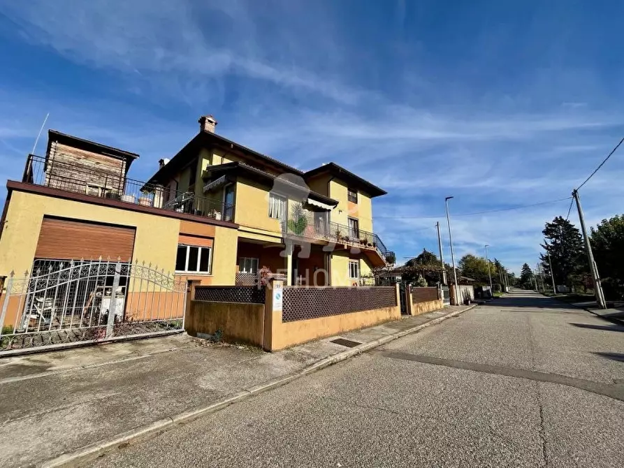 Immagine 3 di Casa bifamiliare in vendita  in Via Santa Barbara, 61 a Campoformido
