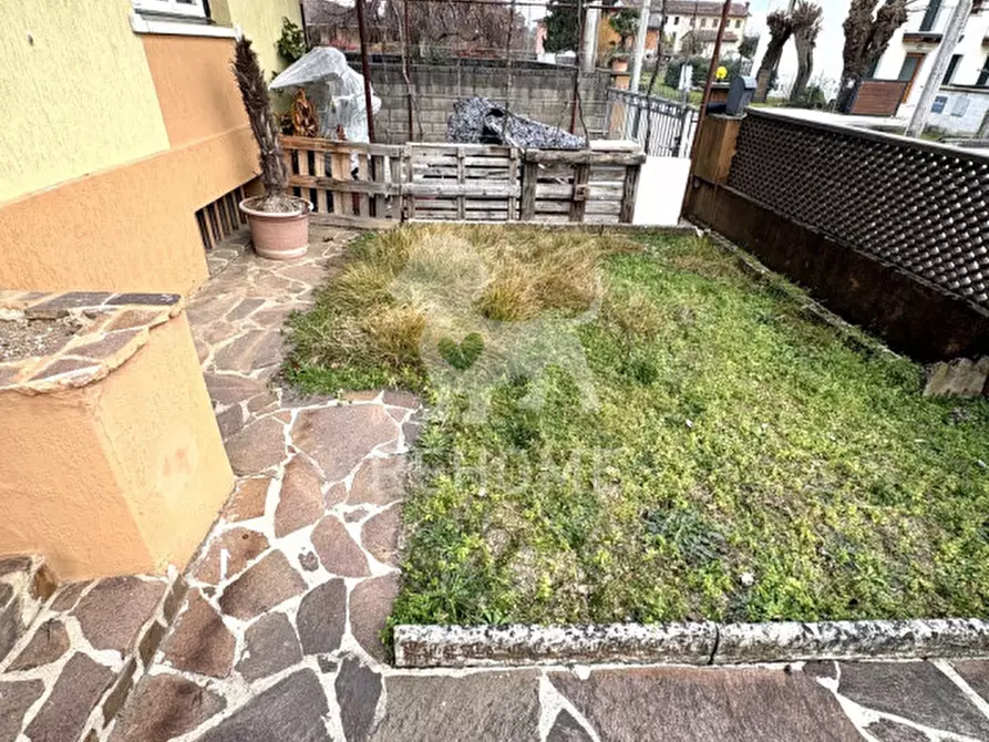 Immagine 25 di Casa bifamiliare in vendita  in Via Santa Barbara, 61 a Campoformido