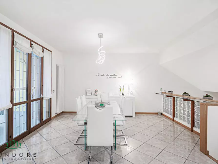 Immagine 10 di Casa bifamiliare in vendita  in Pianoro Vecchio a Pianoro