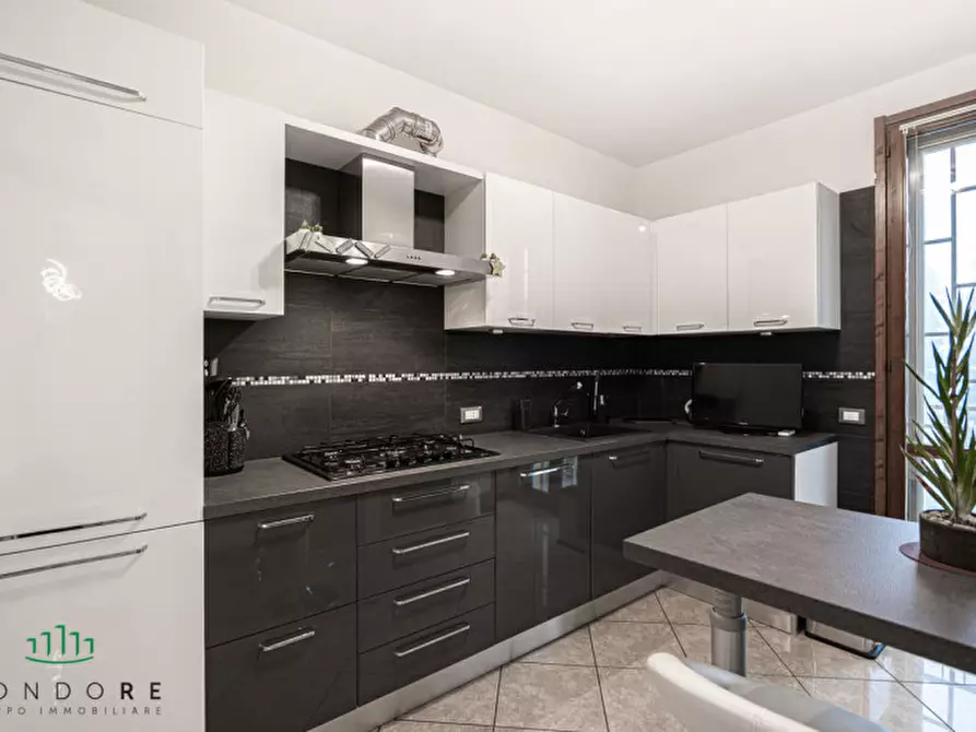 Immagine 13 di Casa bifamiliare in vendita  in Pianoro Vecchio a Pianoro