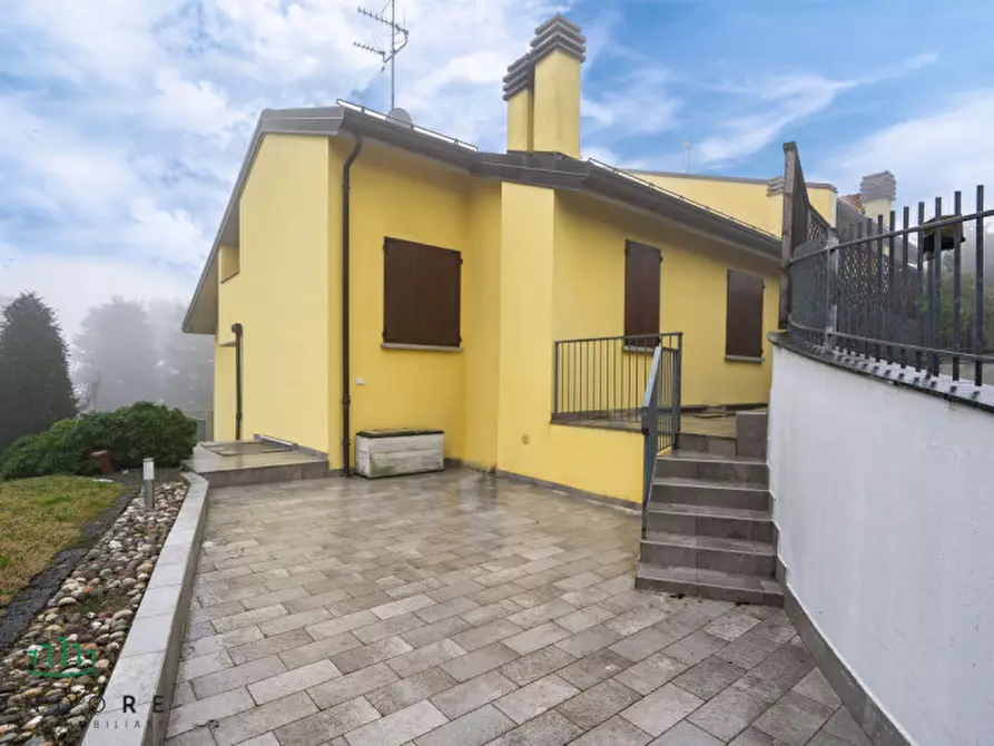 Immagine 72 di Casa bifamiliare in vendita  in Pianoro Vecchio a Pianoro