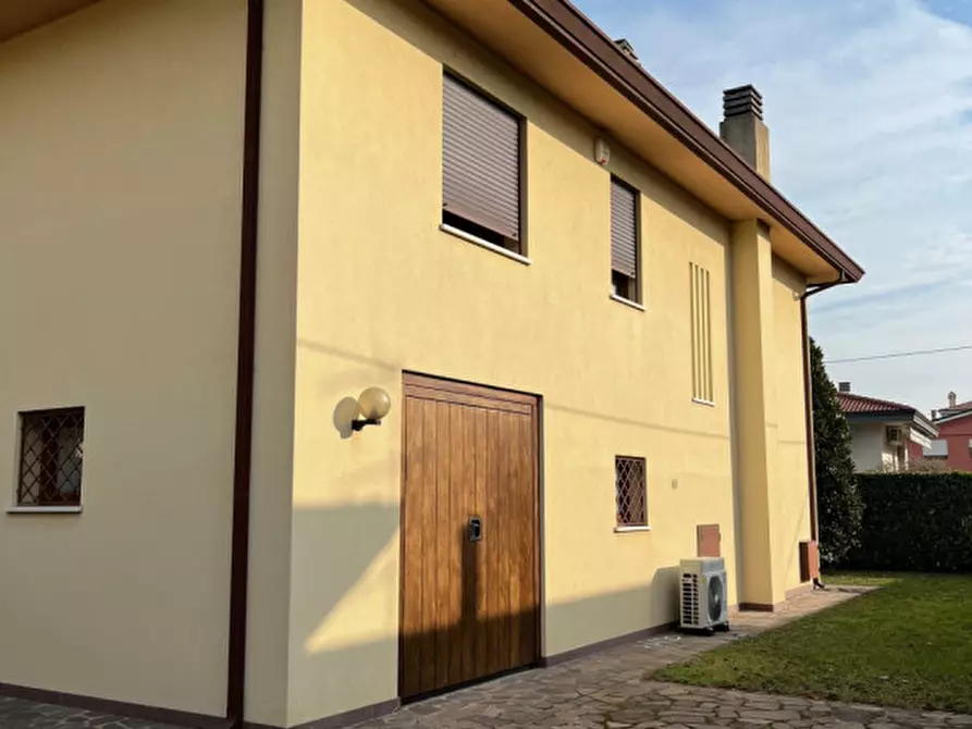 Immagine 2 di Casa indipendente in vendita  in Via Zago a Saonara