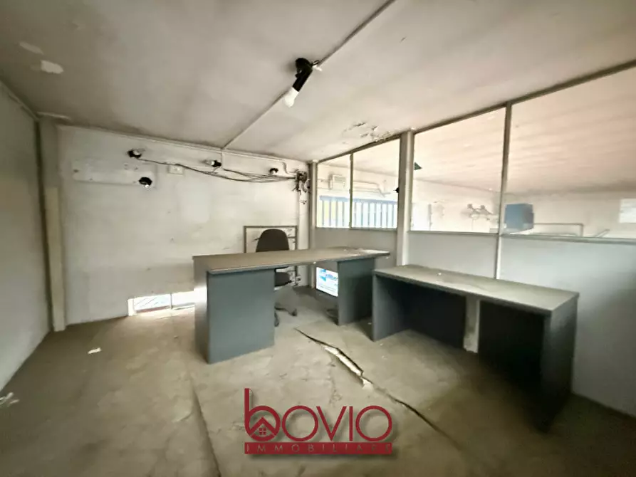 Immagine 11 di Capannone industriale in vendita  in Via La Thuile 70 a Torino