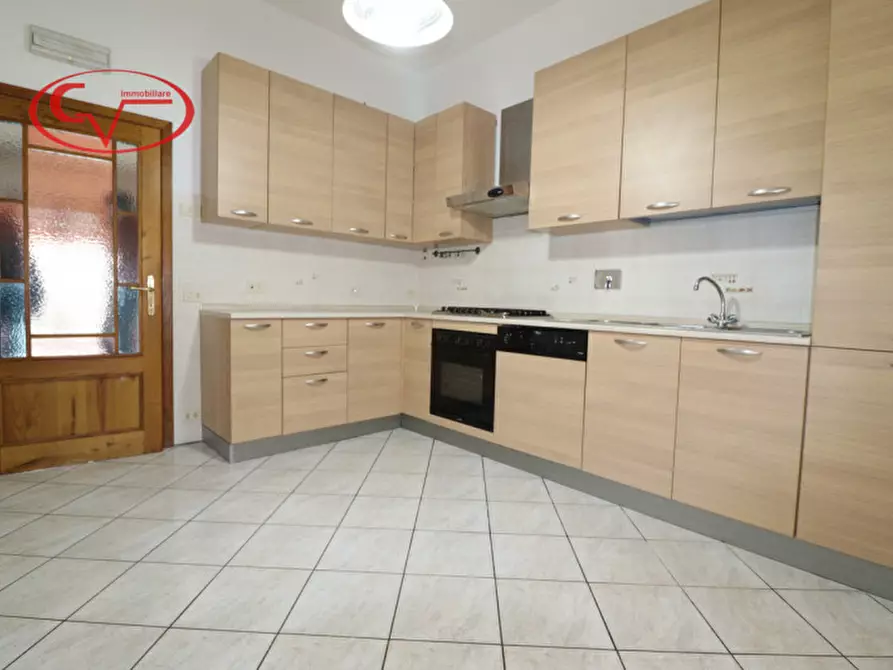 Immagine 4 di Casa bifamiliare in vendita  in via 14 luglio a Montevarchi