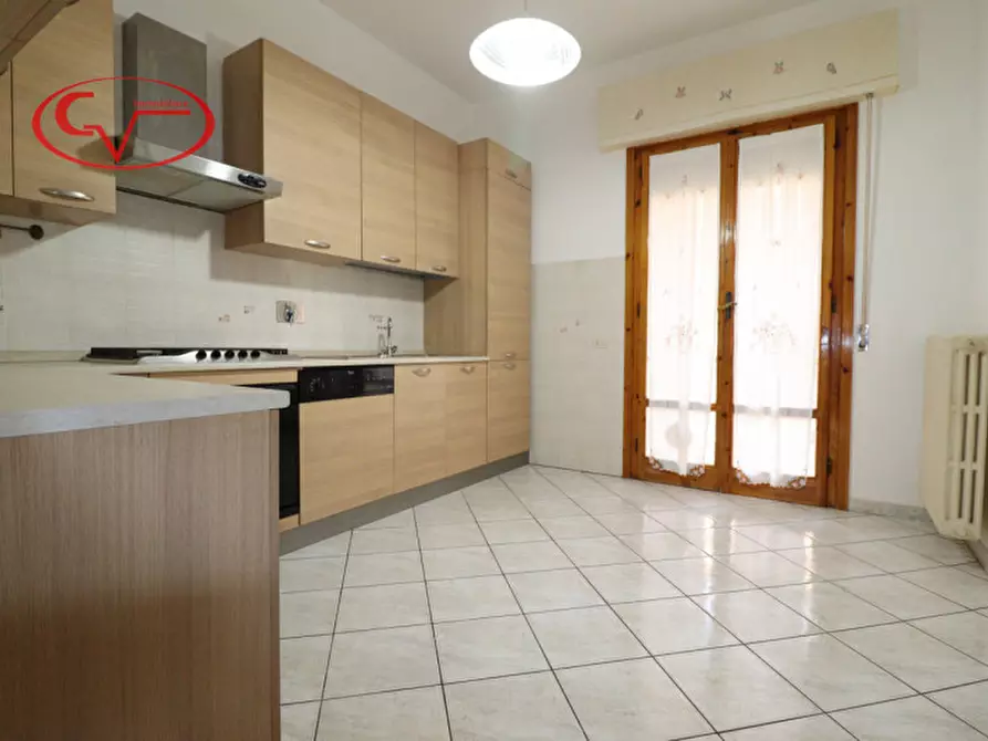 Immagine 5 di Casa bifamiliare in vendita  in via 14 luglio a Montevarchi