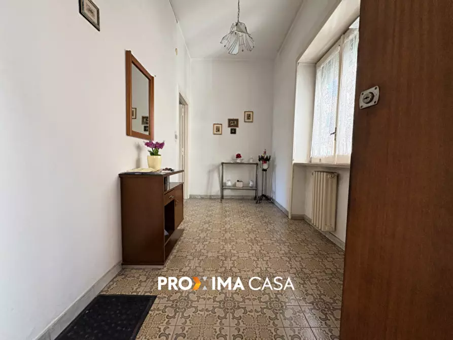 Immagine 2 di Appartamento in vendita  in Via Paolo Vocca 37 a Salerno