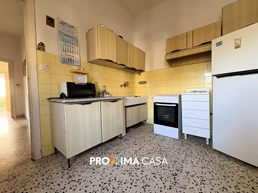 Immagine 8 di Appartamento in vendita  in Via Paolo Vocca 37 a Salerno