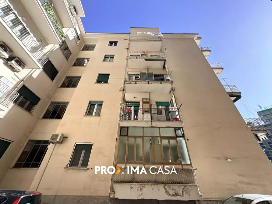 Immagine 52 di Appartamento in vendita  in Via Paolo Vocca 37 a Salerno