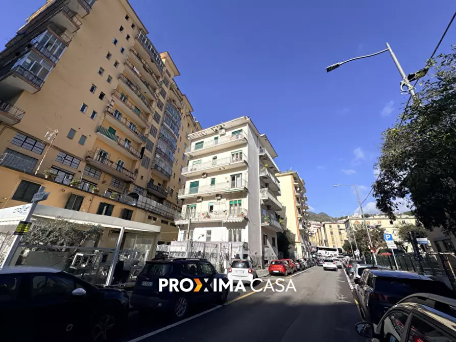 Immagine 55 di Appartamento in vendita  in Via Paolo Vocca 37 a Salerno