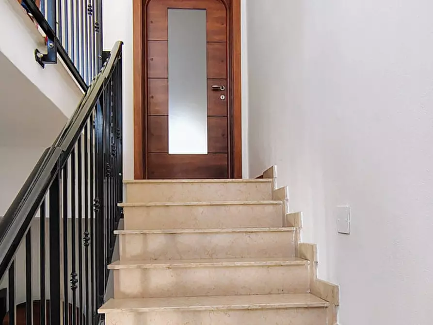 Immagine 9 di Casa bifamiliare in vendita  a Luzzara