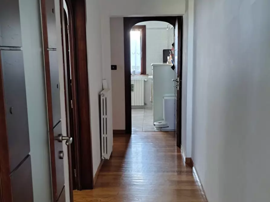 Immagine 10 di Casa bifamiliare in vendita  a Luzzara