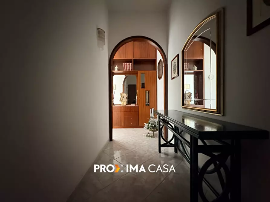 Immagine 2 di Appartamento in vendita  in Via Enrico Moscati 5 a Salerno